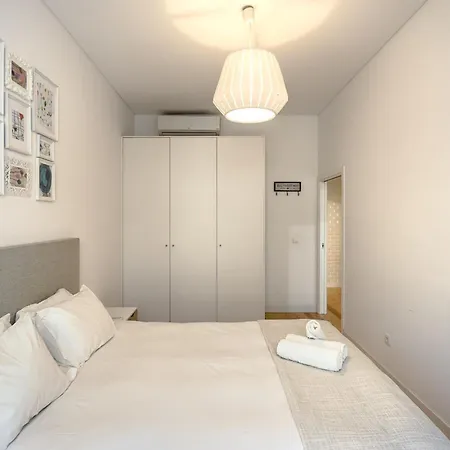 Alfama Blue By Homing Apartman *