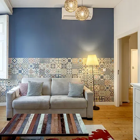 Alfama Blue By Homing Lizbona