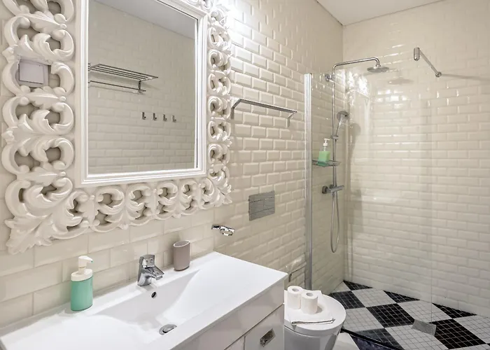 Alfama Blue By Homing Lisbon